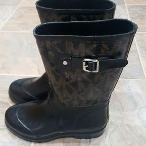 Michael Kors rain and snow boots. Worn once.